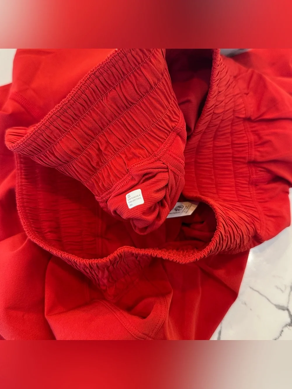 Lululemon Shake it Out Shorts 2.5” Sz Small Oxford Red NWT